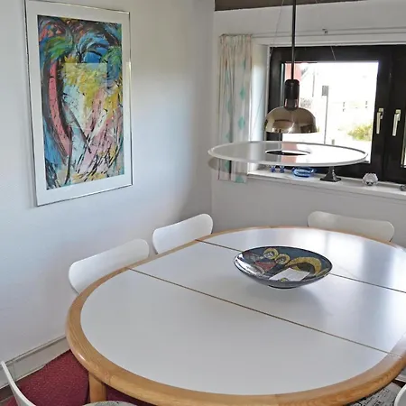 Casa vacanze 2 Bedroom Lovely In *